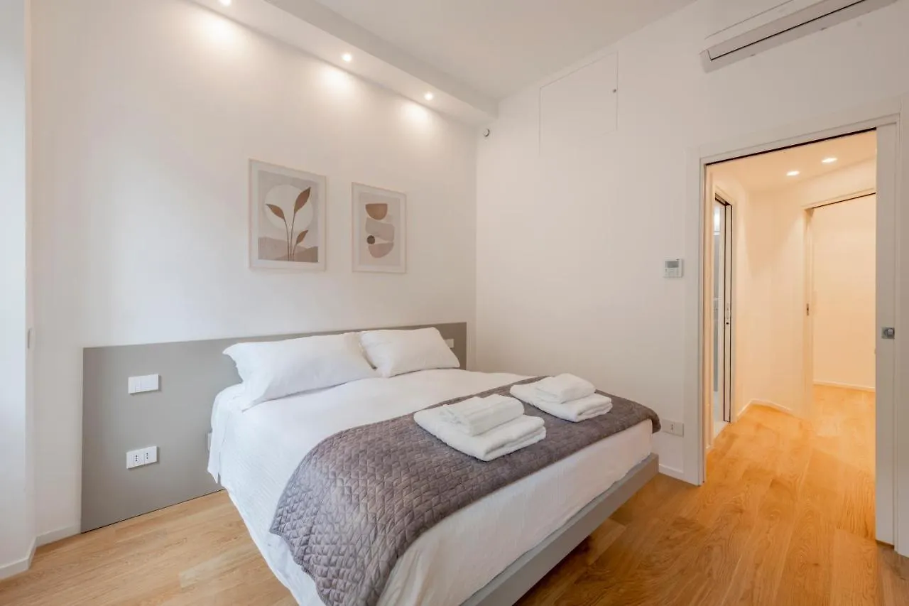 Apartamento Milan Royal Suites Duomo
